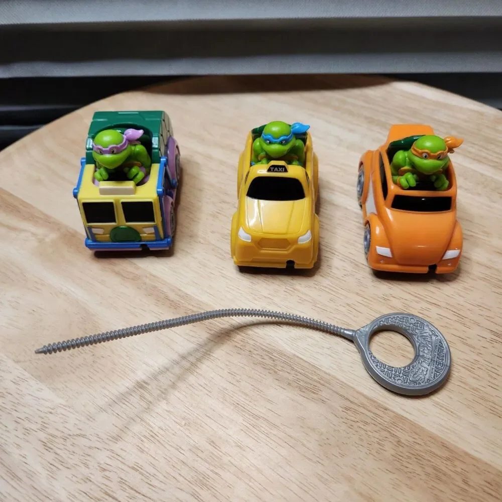 Teenage Mutant Ninja Turtles Rad Rip Racers 3‑Car Set with Ripcord - Picture 4 of 11